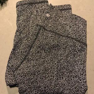 Lulu lemon crop pant